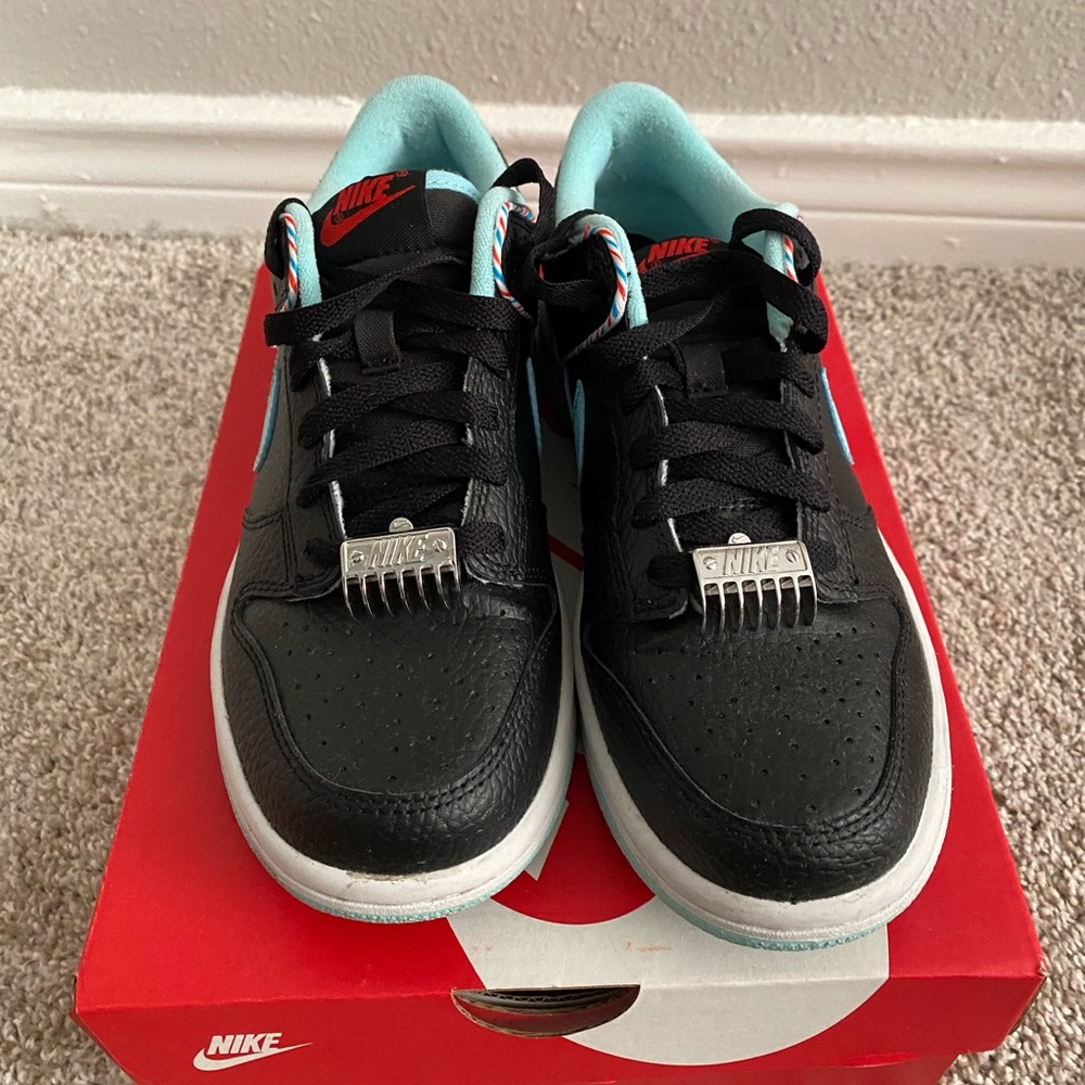 Nike dunk low barbershop black